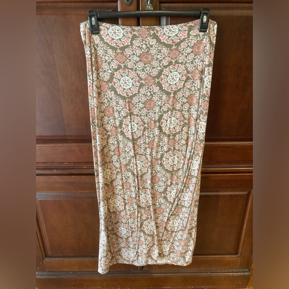Maxi skirt with wide waist and.  Olive, cream and coral.
